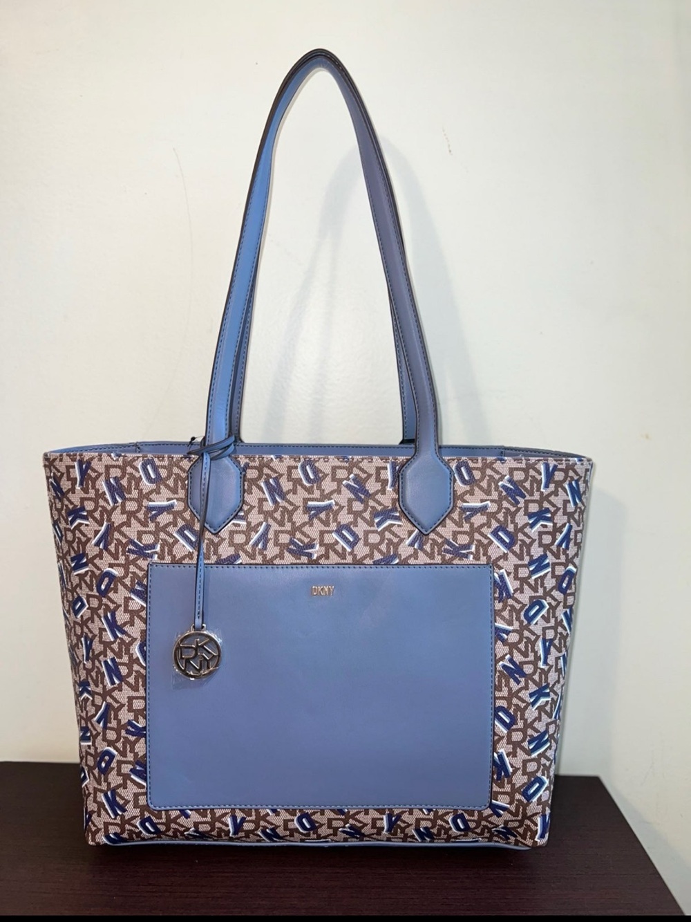 NWT DKNY Monogram Large Shoulder Zippered Tote Bag, Blue & Brown Bag. Brand new